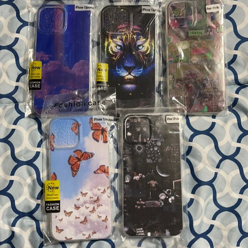 New set/5 silicone phone cases - iPhone 13 pro max